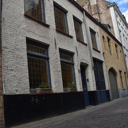 Huyze Peerdenbrugghe Bed & Breakfast Bruges Exterior photo